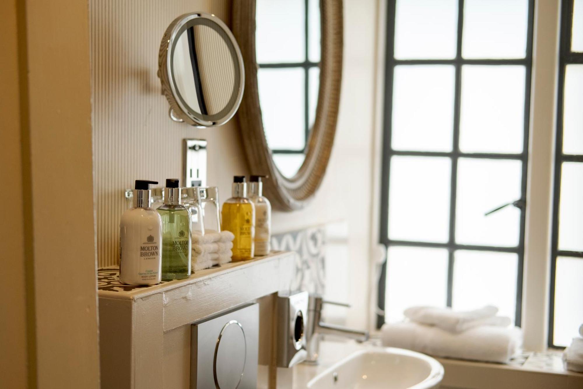 The Hare & Hounds Hotel Tetbury Quarto foto